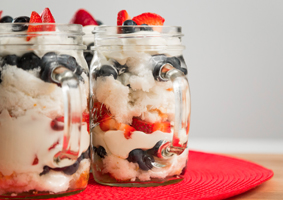Berry Trifle in Mason Jars 